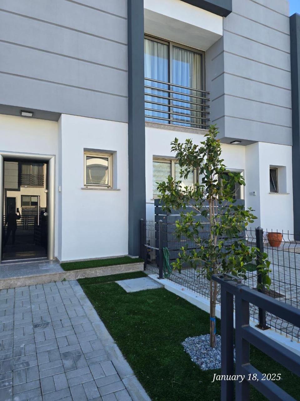 Villa Westpark, Kyrenia Cirénia Exterior foto